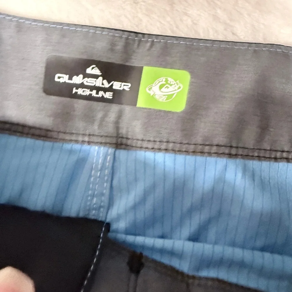 Quiksilver Highline Board Shorts Mens 38 Light Blue Black 19